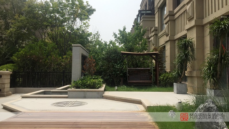 康橋九溪郡别墅花(huā)園設(shè)計(ji)實景圖
